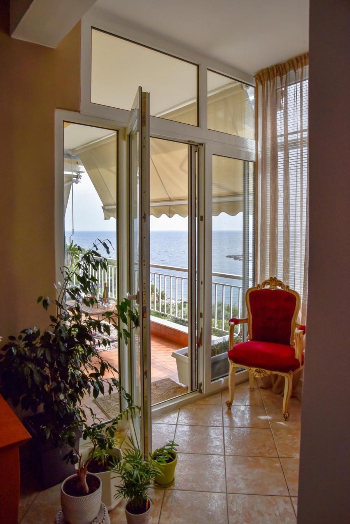 Beach Apartment PalaiónTsiflíkion Buitenkant foto